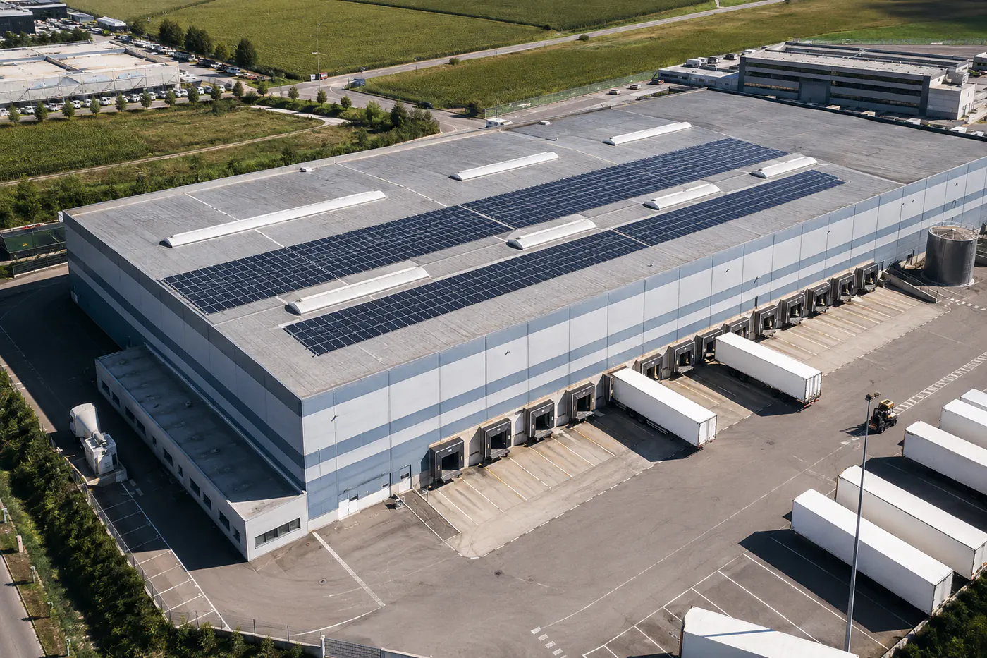 Capannone logistica · 180 kWp